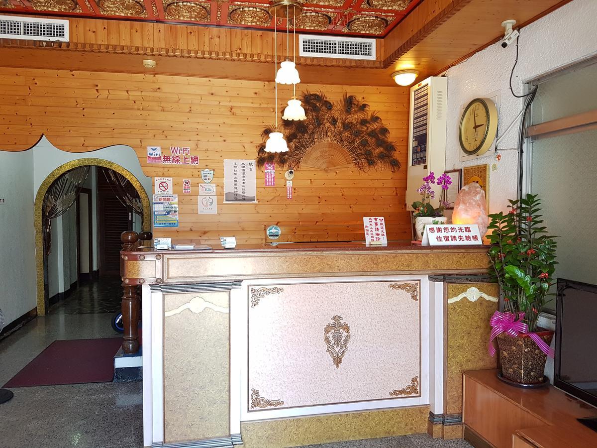 Zhen Wang Zi Hotel Chenggong Bagian luar foto